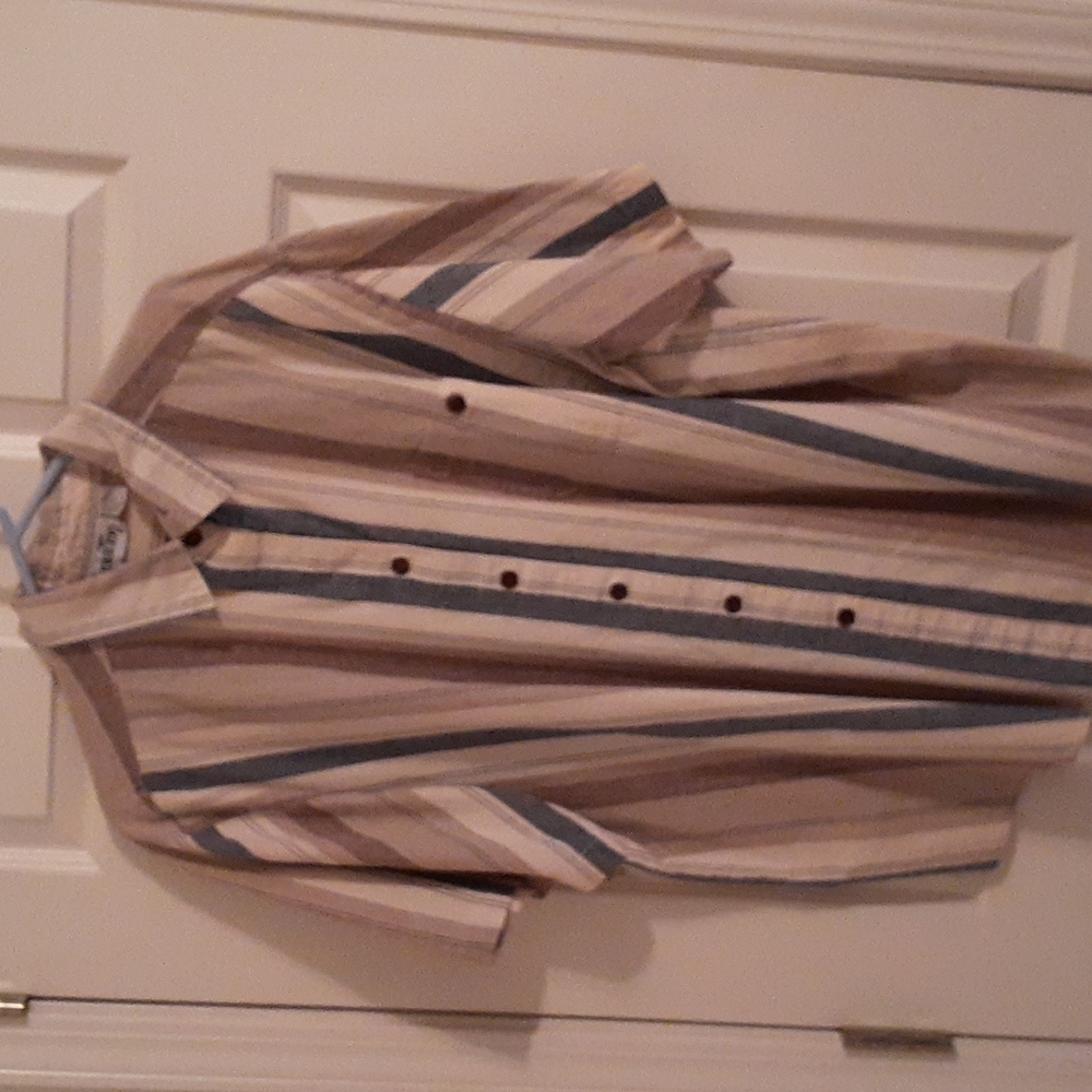 Women's Capistrano Blouse size 22